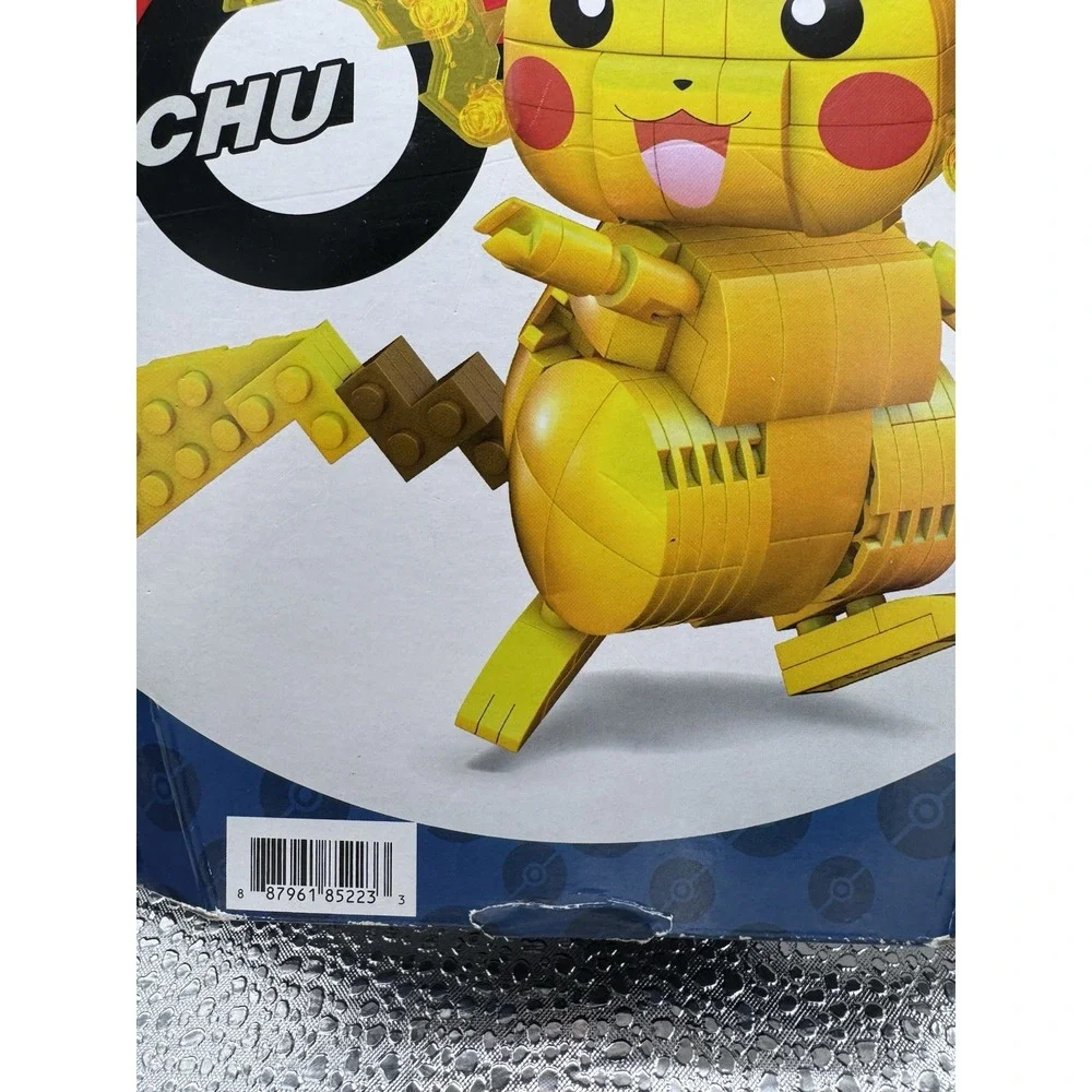 Mega Construx Pokemon Pikachu GMD31 211 PCS Complete Sealed Bags Damaged Box- B2
